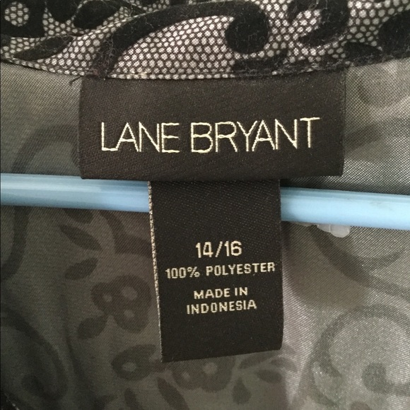 Lane Bryant 14/16 Button-down Blouse with Detail - Picture 4 of 6